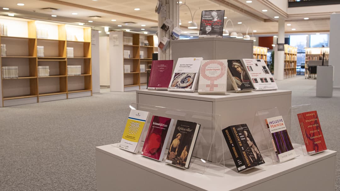 Utställning böcker bibliotek