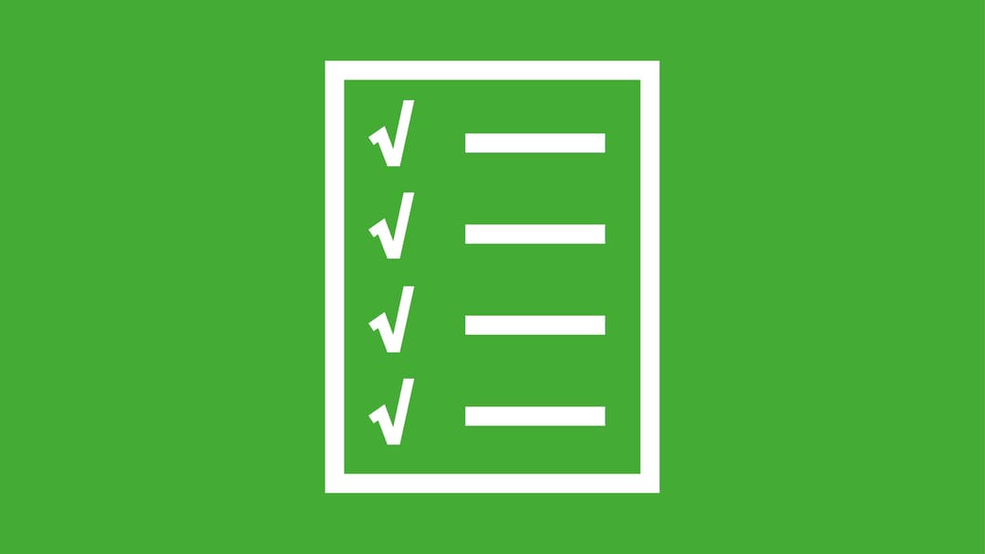to do list icon on green backdrop