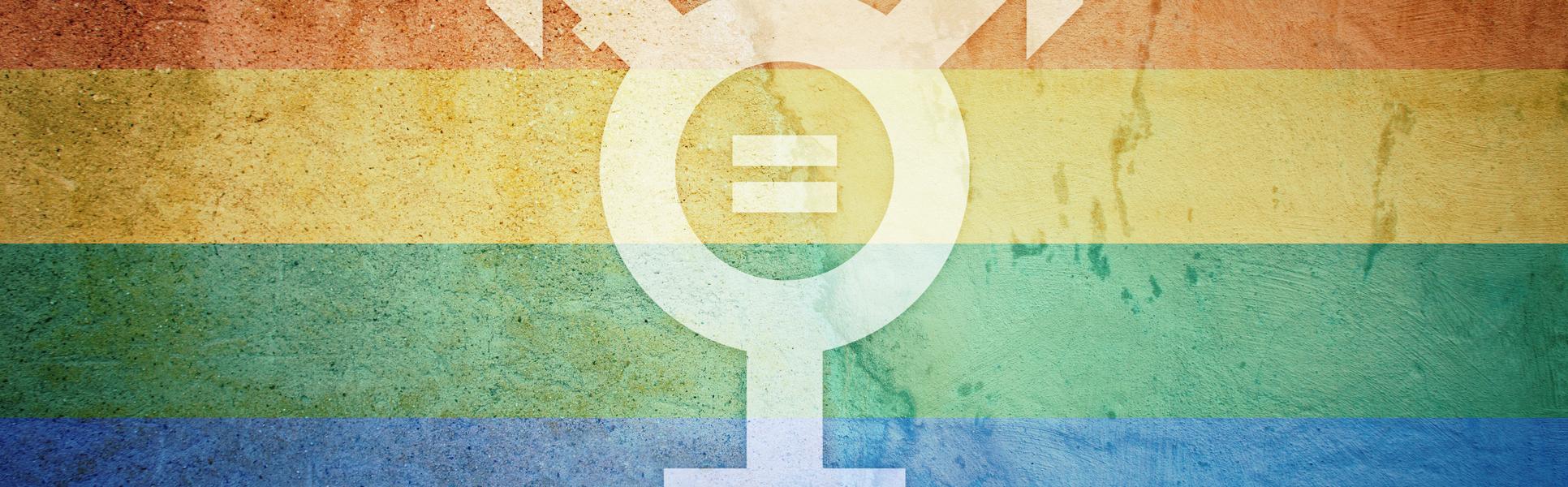 Symbol för HBTQ+ på en regnbågsfärgad flagga
