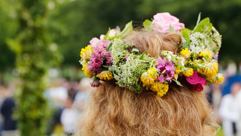 16313727-blomsterkrans.jpg