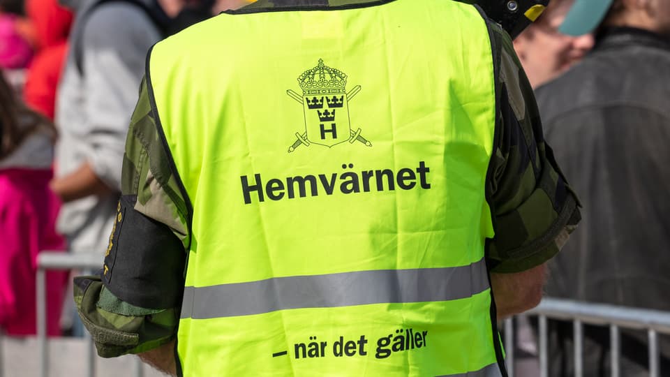 Hemvärnet, rygg med väst
