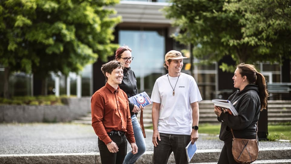 Studenter på Campus.