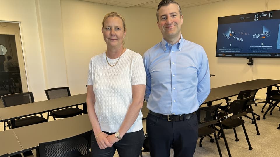Gunilla Pettersson, Mid Sweden University, and Rafael Carvajal, Flooré