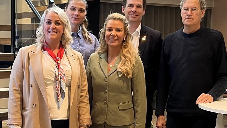 lunchsamtal med representanterna från Nordea: Sofie Hallin, Malin Grönberg och Gustav Westberg samt Näringslivschef Oliva Åsberg och Peter Öhman från CER 