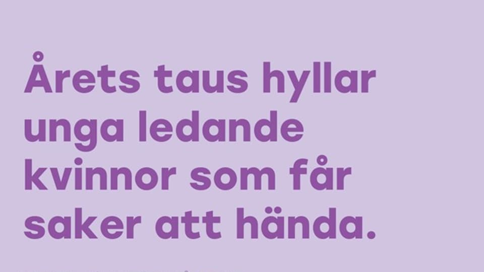 Grafisk bild i lila med text om årets taus på.